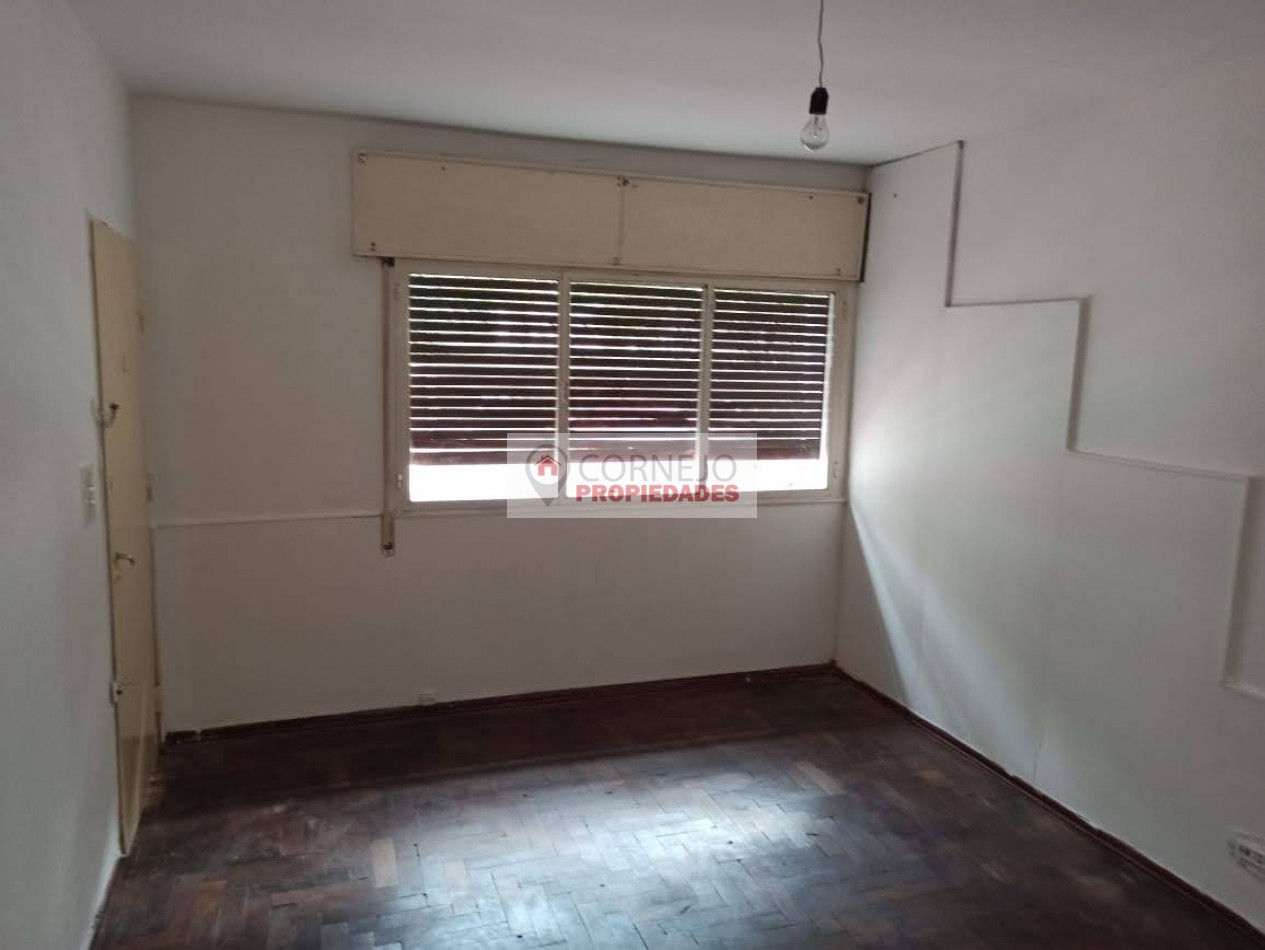 VENDO CASA EN BARRIO ATE