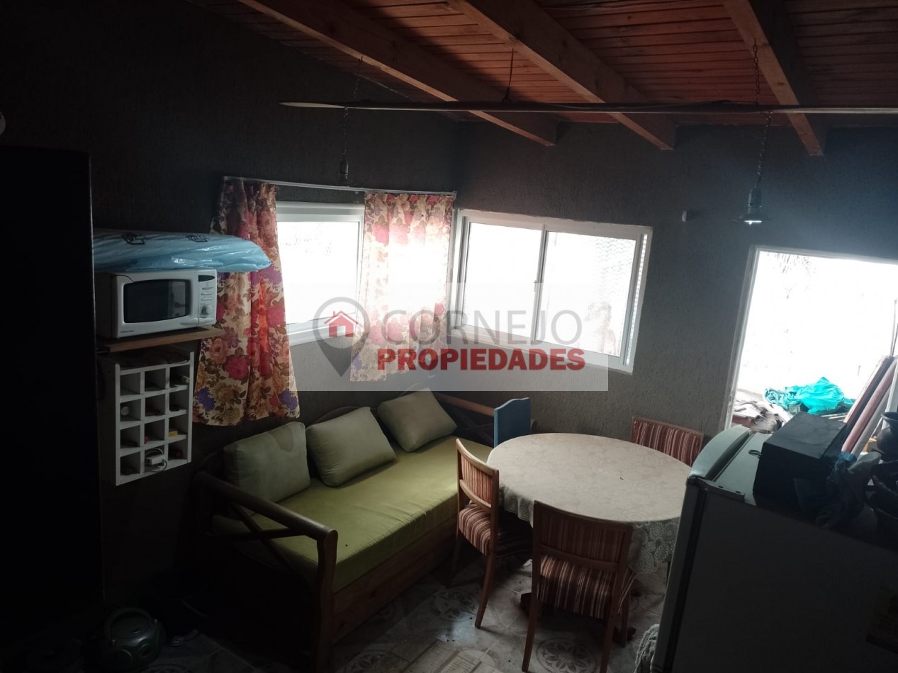 Complejo de 3 Departamentos con Pileta en San Nicolas. Cordoba