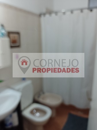 VENDO CASA Y LOCA EN BARRIO LOS BOULEVARES