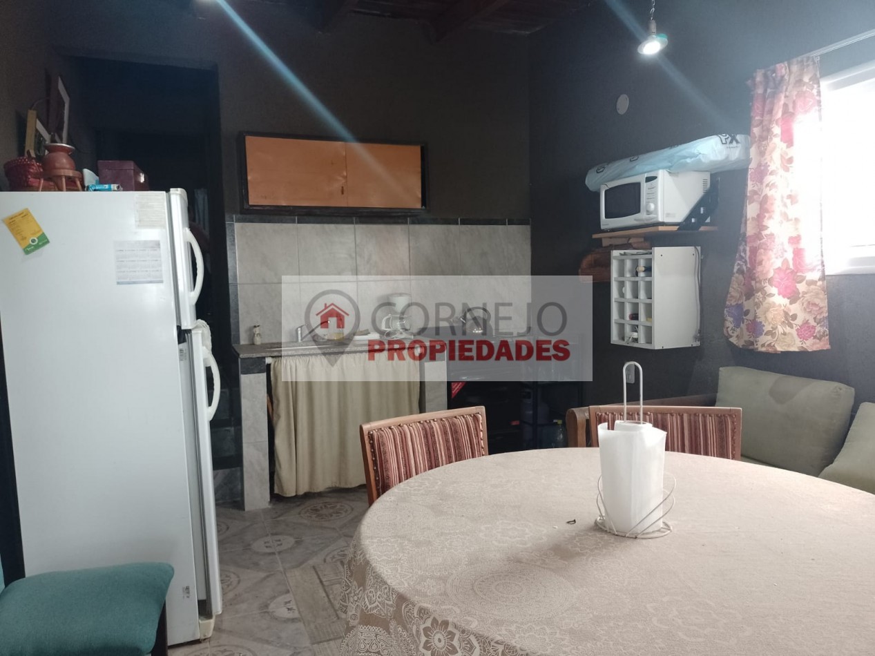 Complejo de 3 Departamentos con Pileta en San Nicolas. Cordoba