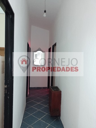 VENDO CASA Y LOCA EN BARRIO LOS BOULEVARES