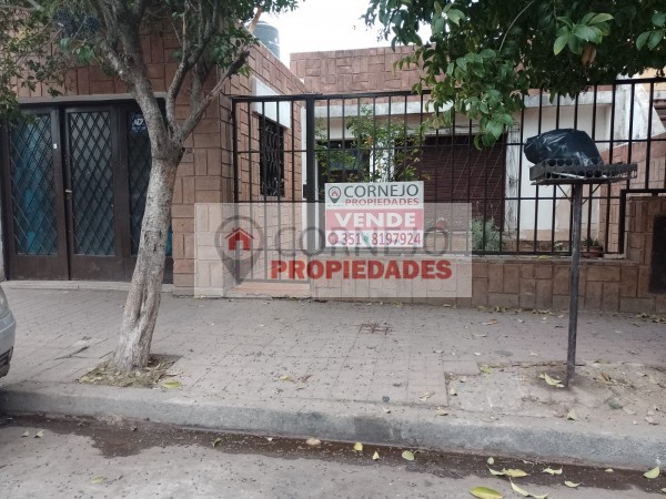 CASA EN VENTA BARRIO ALTAMIRA