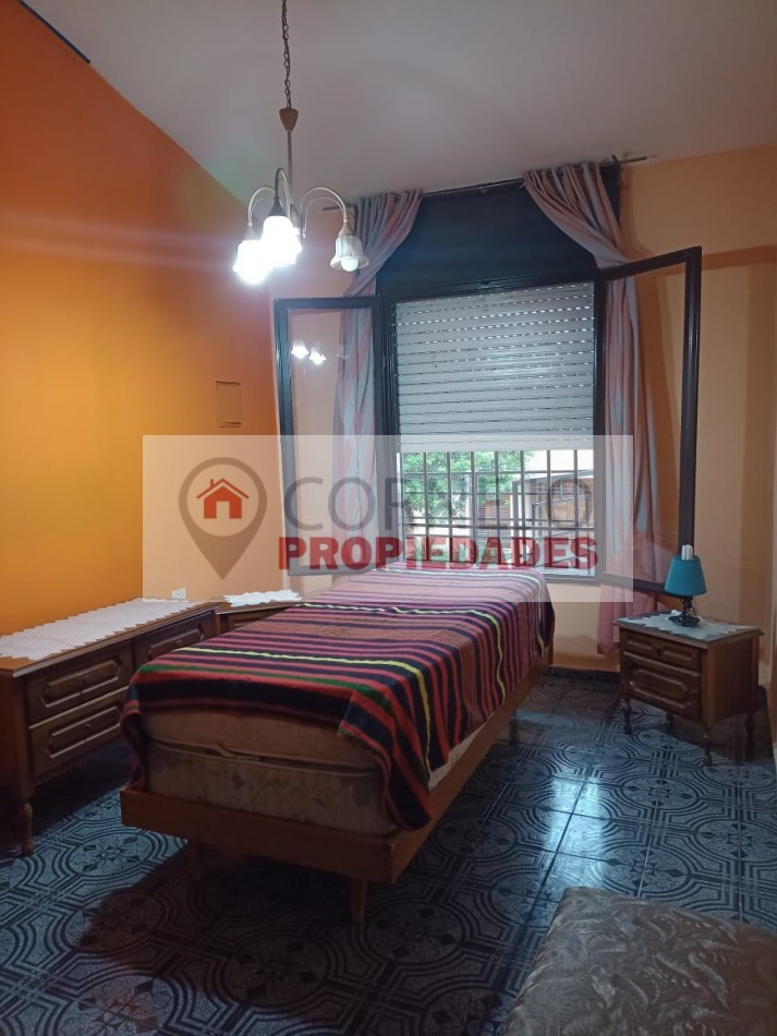 SE VENDE CASA Y DEPARTAMENTO EN BARRIO CAROLA LORENZINI