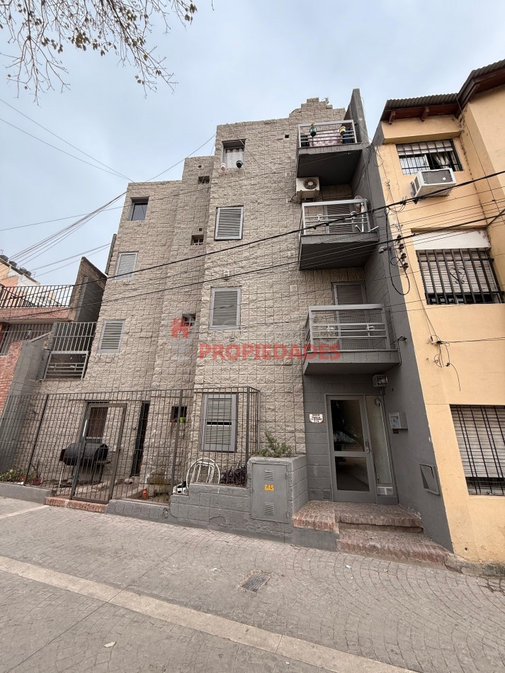 Alquilo departamento 1 dormitorio Barrio Alberdi
