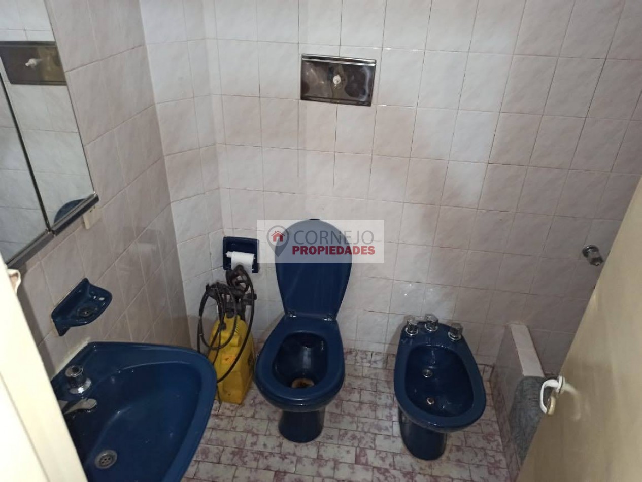 VENDO CASA EN BARRIO ATE