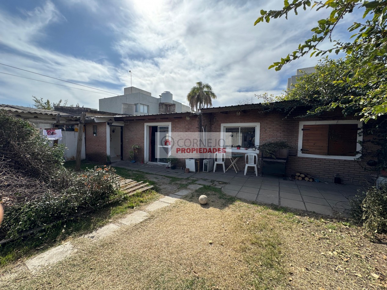 VENTA EN VILLA ALLENDE 2 CASAS 