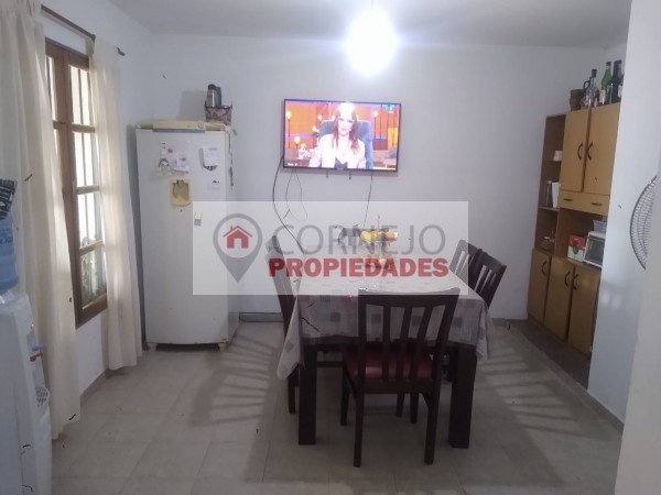 Casa en venta en Barrio Smata con Pileta