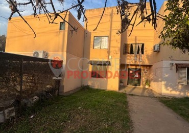 Alquilo departamento dos dormitorios  con cochera