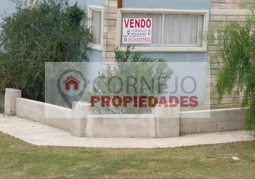 Complejo de 3 Departamentos con Pileta en San Nicolas. Cordoba